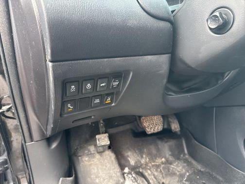 2017 Nissan Pathfinder Platinum