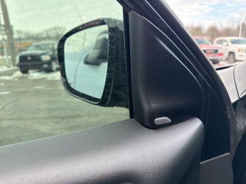 2017 Nissan Pathfinder Platinum