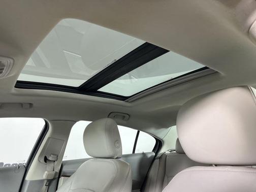 2012 Buick LaCrosse Premium 1