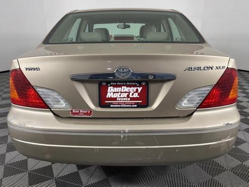 2002 Toyota Avalon XLS