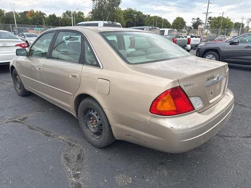 2002 Toyota Avalon XLS