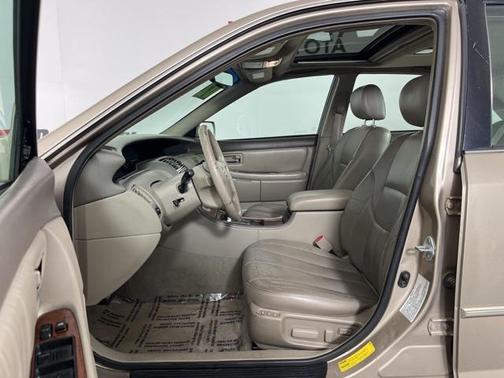 2002 Toyota Avalon XLS