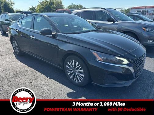 2023 Nissan Altima 2.5 SV