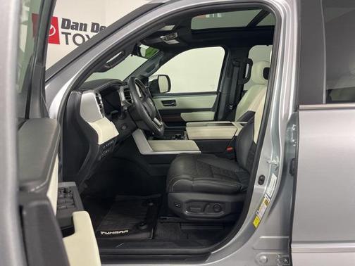 2024 Toyota Tundra Hybrid Capstone