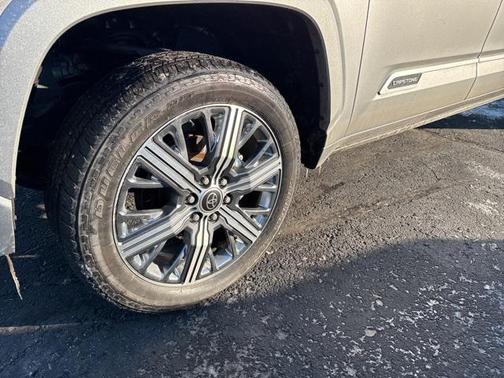 2024 Toyota Tundra Hybrid Capstone