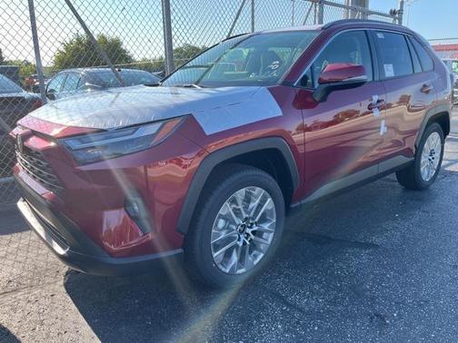 2025 Toyota RAV4 XLE Premium