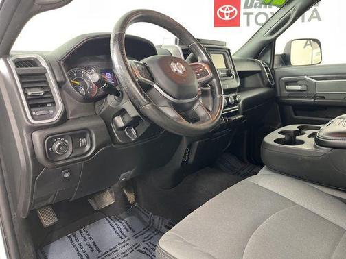 2021 RAM 2500 Big Horn Crew Cab 4x4 6'4' Box