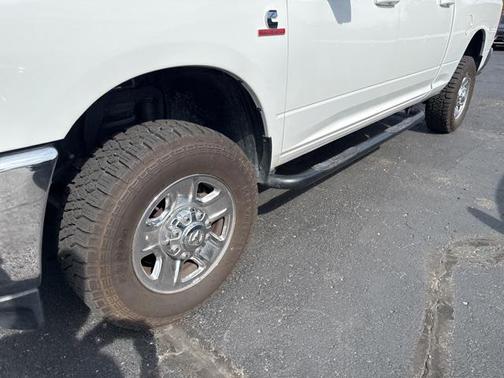 2021 RAM 2500 Big Horn Crew Cab 4x4 6'4' Box