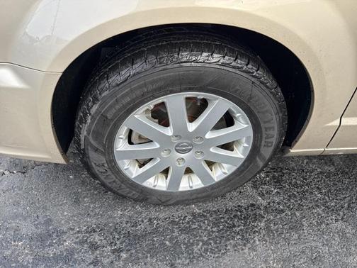 2015 Chrysler Town & Country Touring