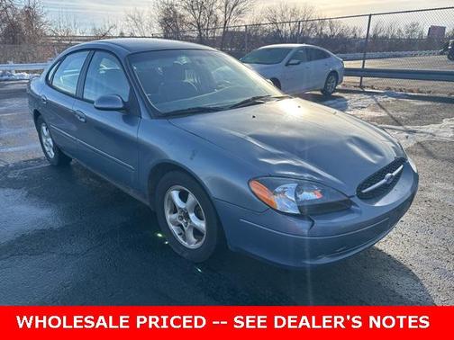 2000 Ford Taurus SE