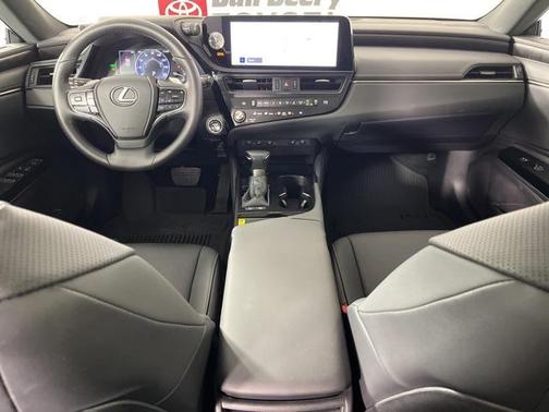 2023 Lexus ES 300h Base