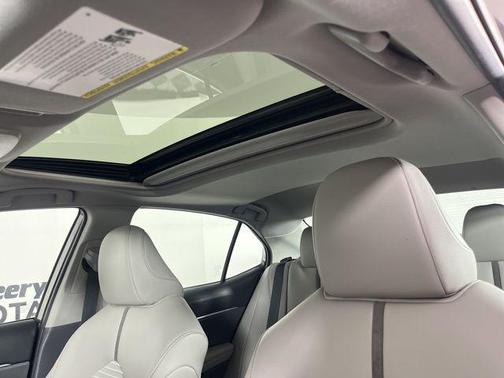 Predawn Gray Mica 2023 Toyota Camry SE