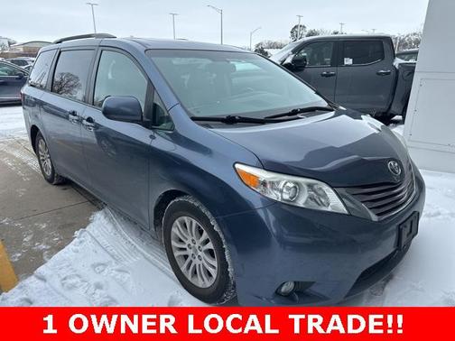 2015 Toyota Sienna XLE