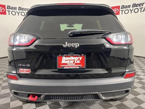 2020 Jeep Cherokee Trailhawk