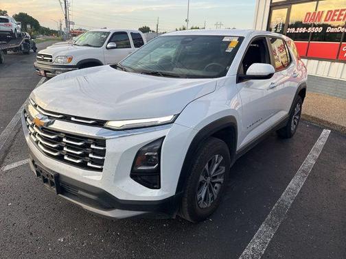 Summit White 2025 Chevrolet Equinox 1LT