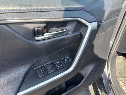 Magnetic Gray Metallic w/Midnight Black Roof 2020 Toyota RAV4 Hybrid SE