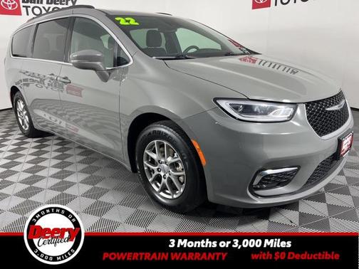 2022 Chrysler Pacifica Touring