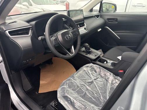 Sonic Silver 2026 Toyota Corolla Cross LE