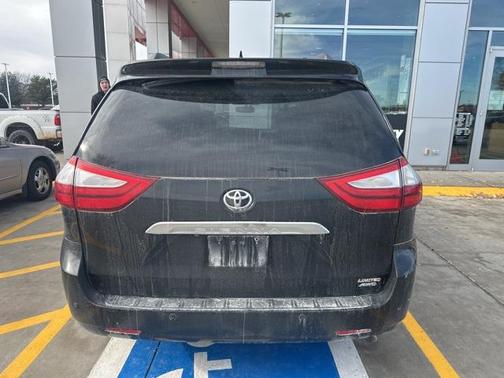 2015 Toyota Sienna Limited