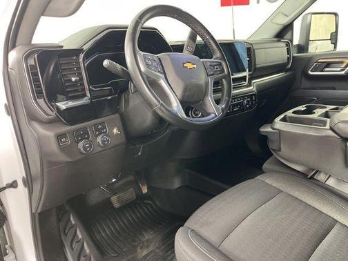 2024 Chevrolet Silverado 2500 LT