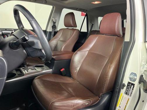 Blizzard Pearl 2017 Toyota 4Runner Limited