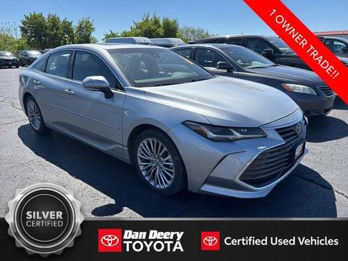 Celestial Silver Metallic 2022 Toyota Avalon Hybrid Limited