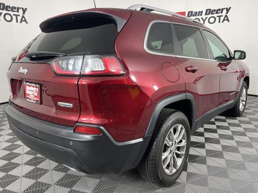 Velvet Red Pearlcoat 2021 Jeep Cherokee Latitude Lux