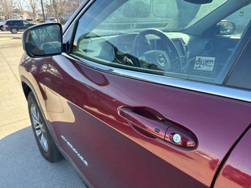 Velvet Red Pearlcoat 2021 Jeep Cherokee Latitude Lux