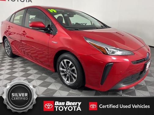 2019 Toyota Prius XLE
