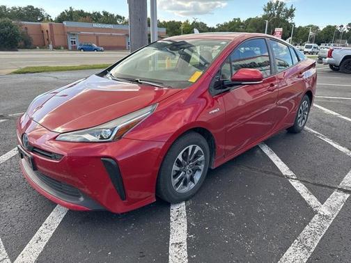 2019 Toyota Prius XLE