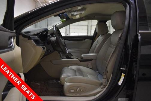 Photo 3 of 26 of 2013 Cadillac XTS Base