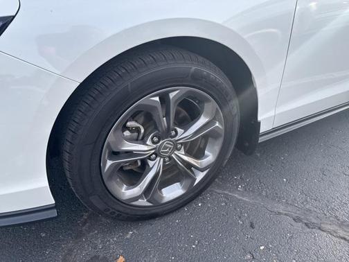 2023 Honda Accord EX 1.5T
