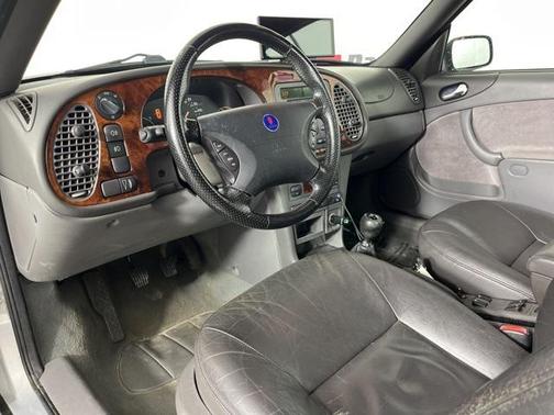 2001 Saab 9-3 SE