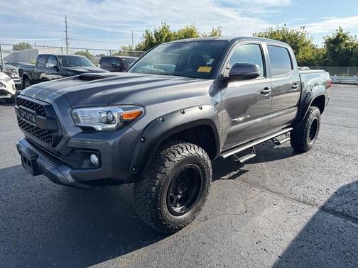 2017 Toyota Tacoma TRD Sport