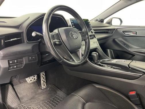 2019 Toyota Avalon XSE