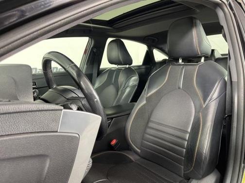 2019 Toyota Avalon XSE