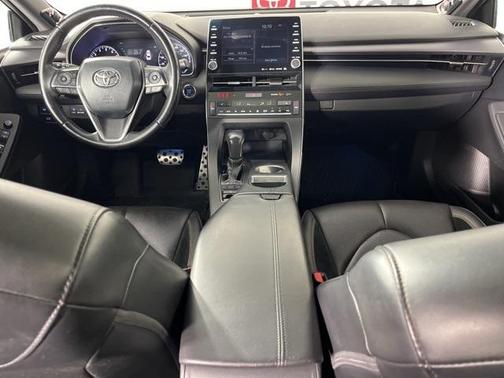 2019 Toyota Avalon XSE
