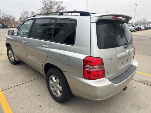 2001 Toyota Highlander Base