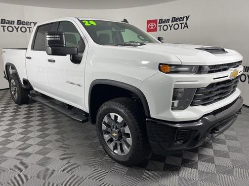 2024 Chevrolet Silverado 2500 Custom