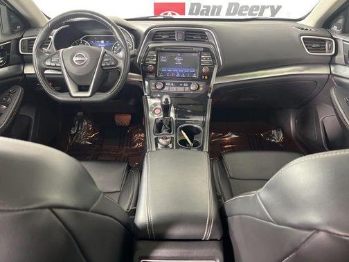Pearl White TriCoat 2023 Nissan Maxima SL