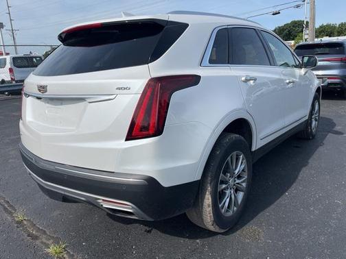 2021 Cadillac XT5 Premium Luxury
