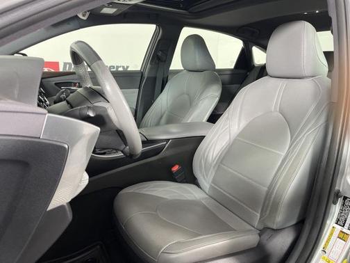 2019 Toyota Avalon Hybrid Limited