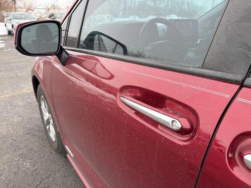 2021 Toyota Sienna XLE 8 Passenger