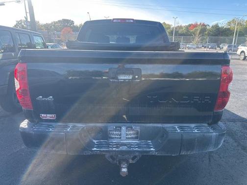 2015 Toyota Tundra SR5