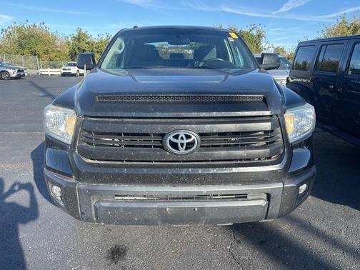2015 Toyota Tundra SR5