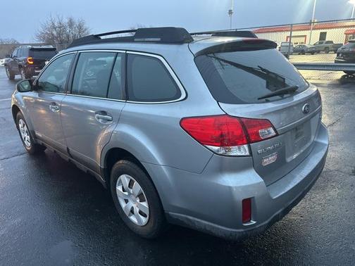 2011 Subaru Outback 2.5i