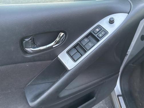 2012 Nissan Murano S
