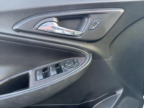 2016 Chevrolet Malibu 1LT