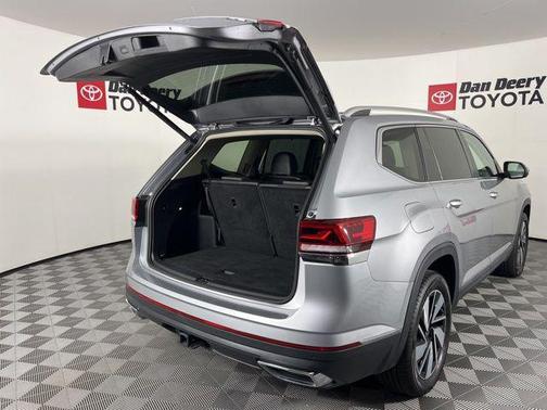 Silver Mist Metallic 2025 Volkswagen Atlas 2.0T SEL