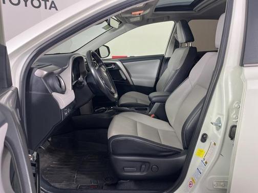2017 Toyota RAV4 Hybrid Limited